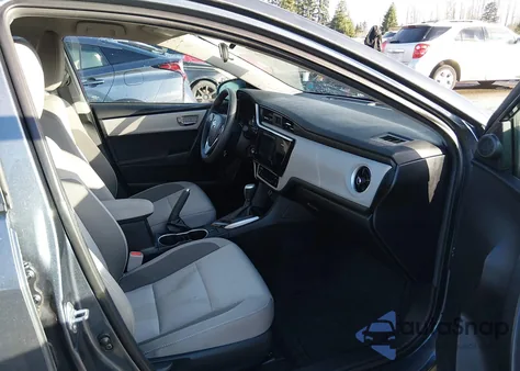 2017 Toyota Corolla Le z USA, uszkodzony, nr VIN 2T1BURHEXHC791219